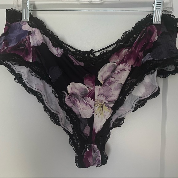 Lane Bryant, 26/28, NWOT - Picture 1 of 2